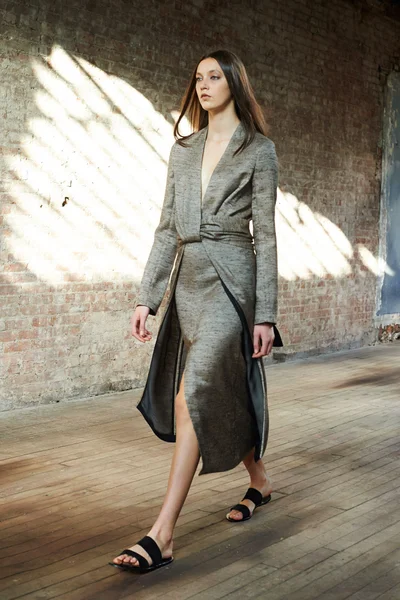Look 7